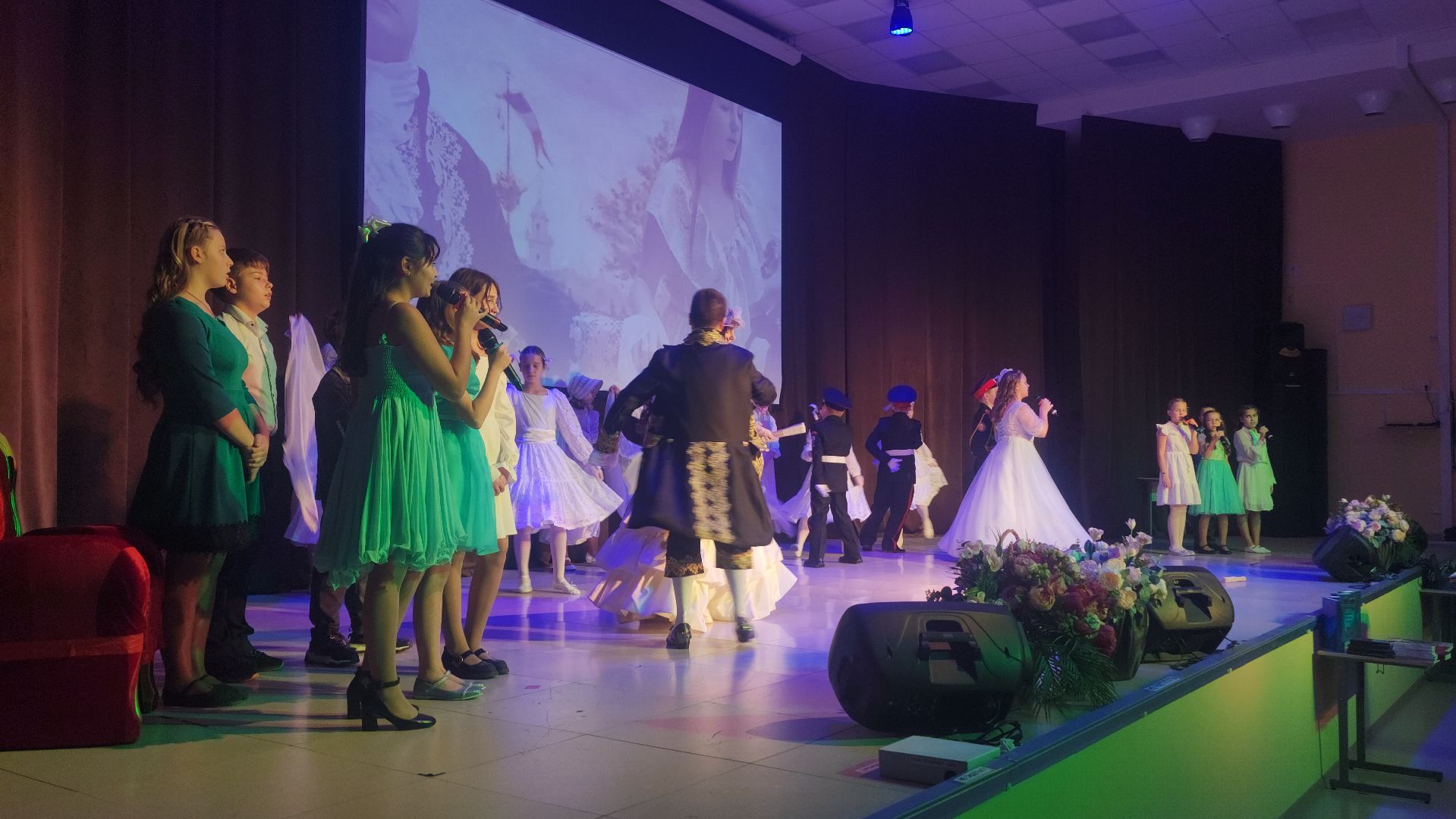 волоколамск, день героев отечества, концерт, кадеты подмосковья, вертикалки,