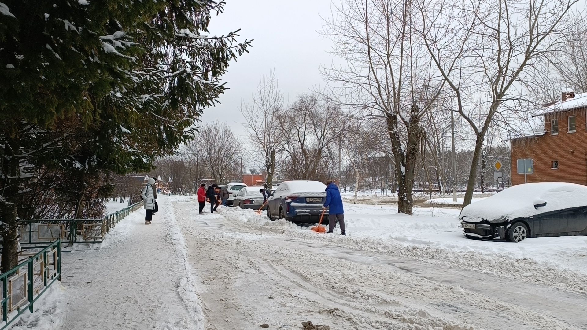 уборка снега, лобня, жкх, вертикалки,