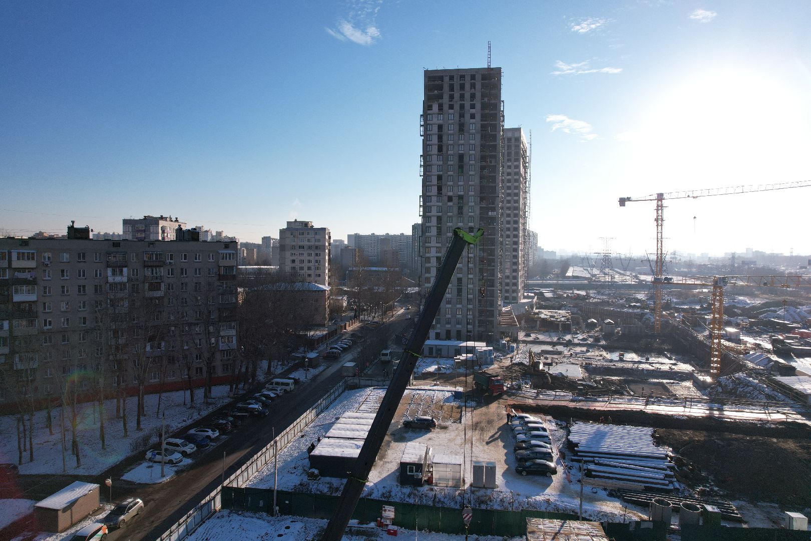 видео с коптера, строительство, реутов, жилой дом,