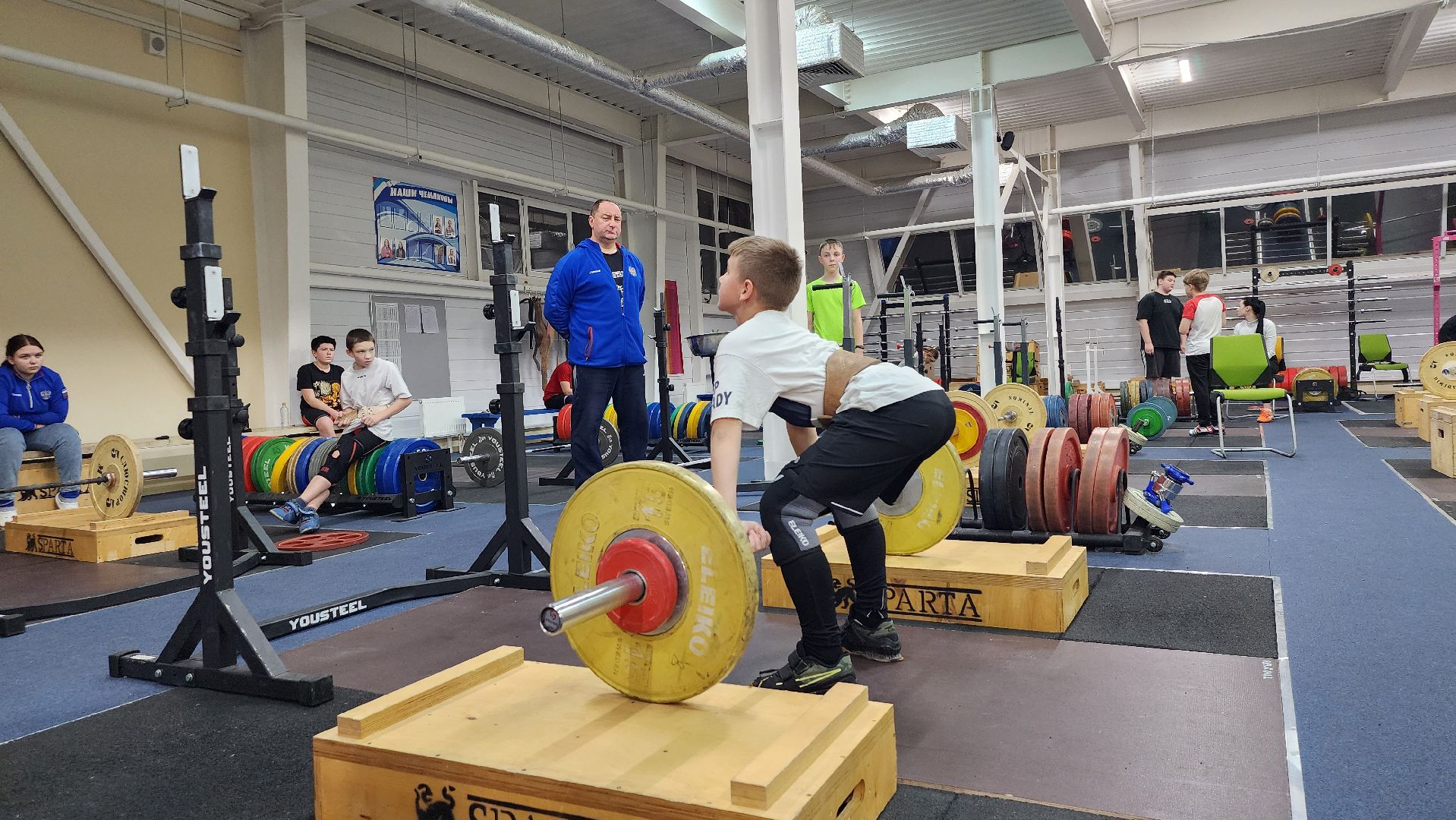 тяжелая атлетика, соревнования по тяжелой атлетике, спортивная школа олимпийского резерва, Старая Купавна, Богородский городской округ,