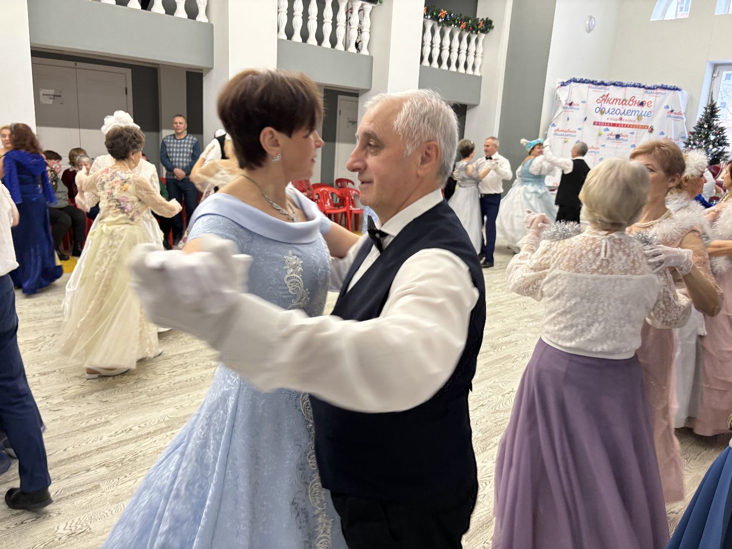 исторические танцы, дом культуры кучино, активное долголетие, активное долголетие танцы,