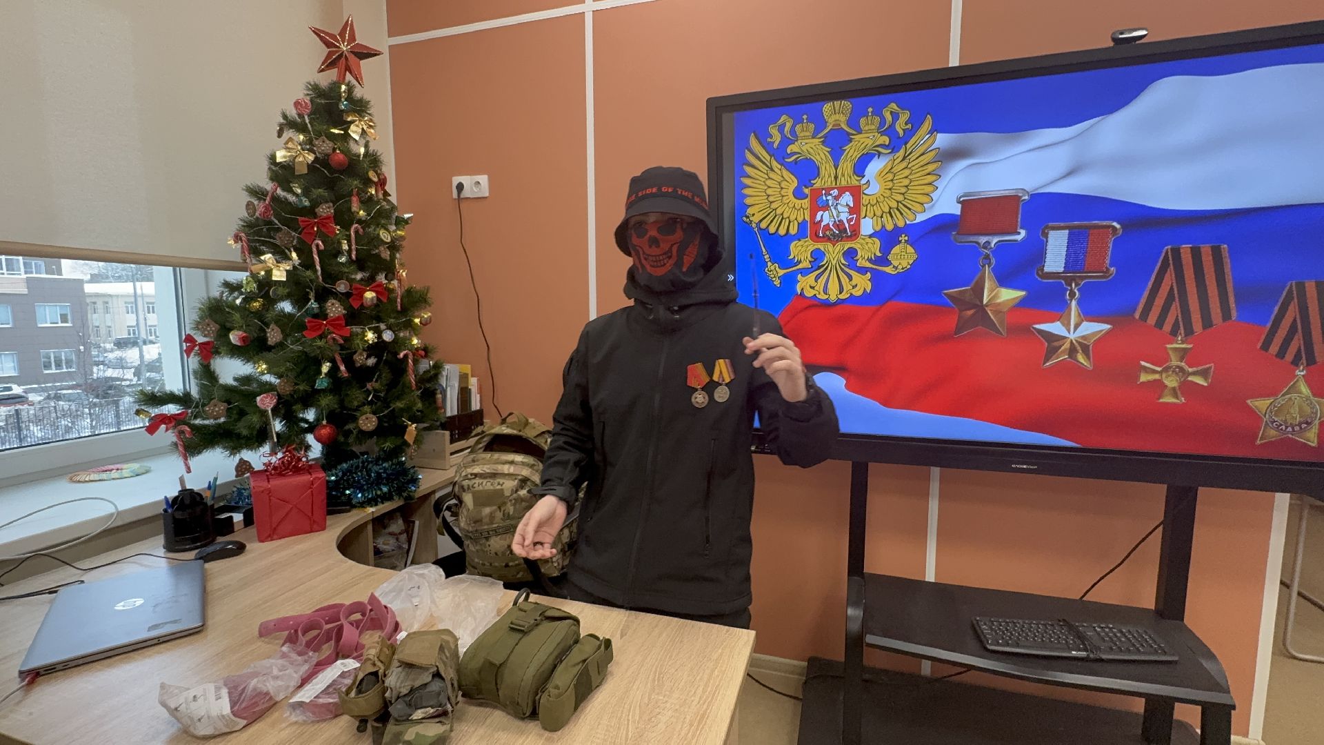 Солнечногорск, Боец СВО, школьники, встреча с бойцом сво, вертикалки,