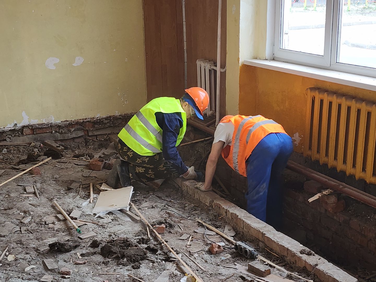 серпухов, подмосковье, капремонт школы, президентская программа, школа 6, школа 17, вертикалки,