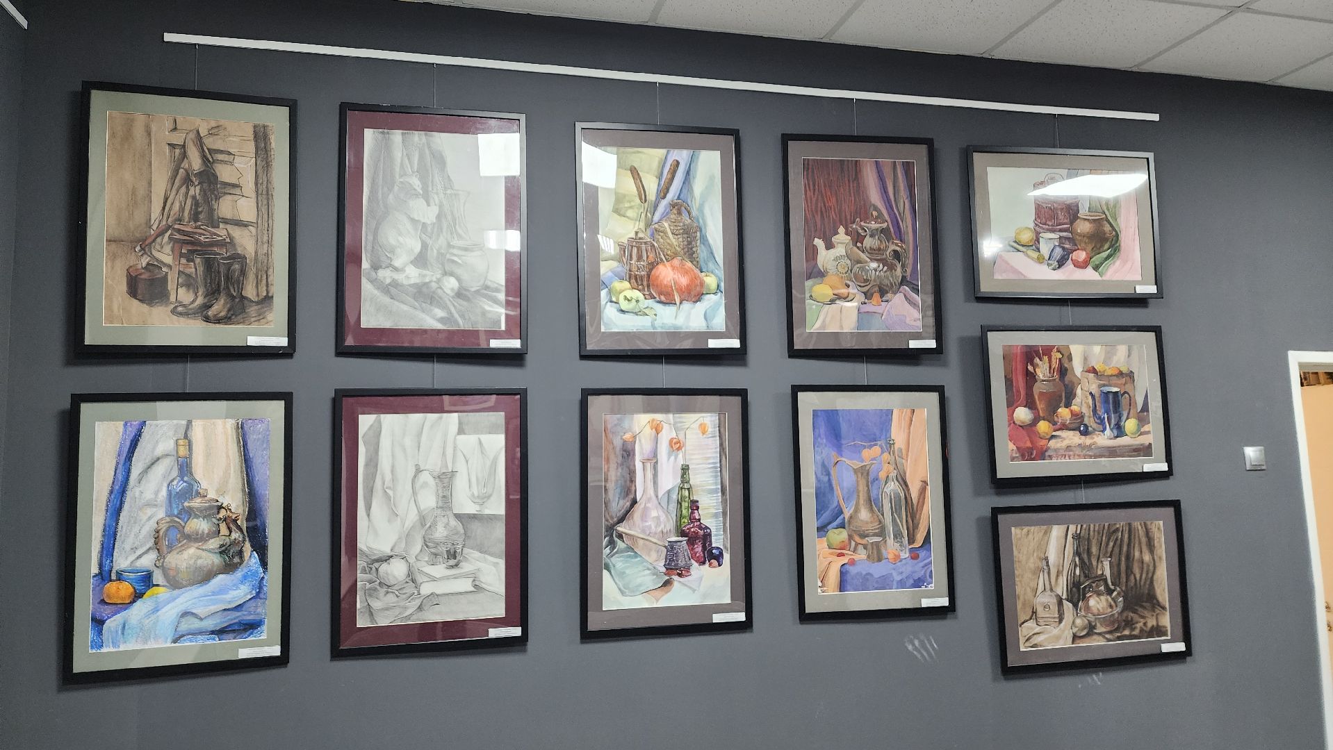 пушкинский, правдинский, библиотека, художественная выставка, детская художественная школа, натюрморт, пейзаж, акварель, графика, кружки, вертикалки