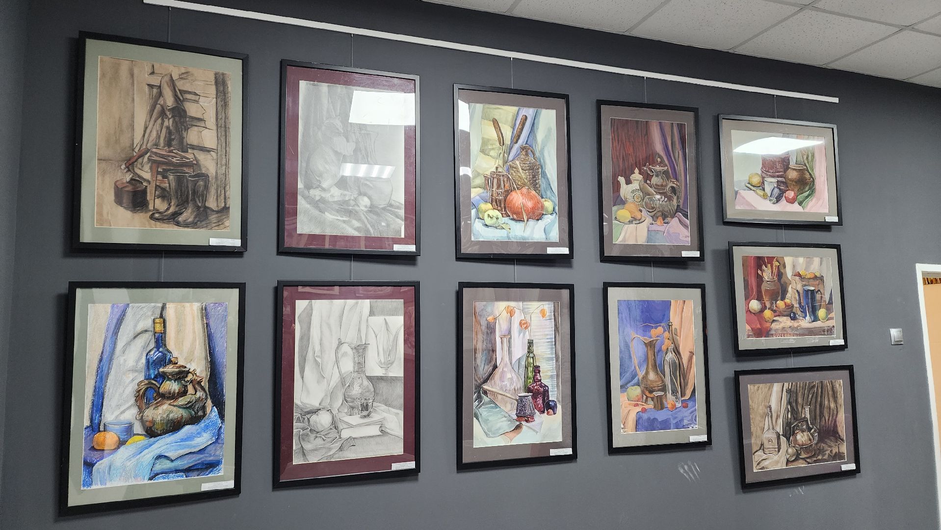 пушкинский, правдинский, библиотека, художественная выставка, детская художественная школа, натюрморт, пейзаж, акварель, графика, кружки, вертикалки