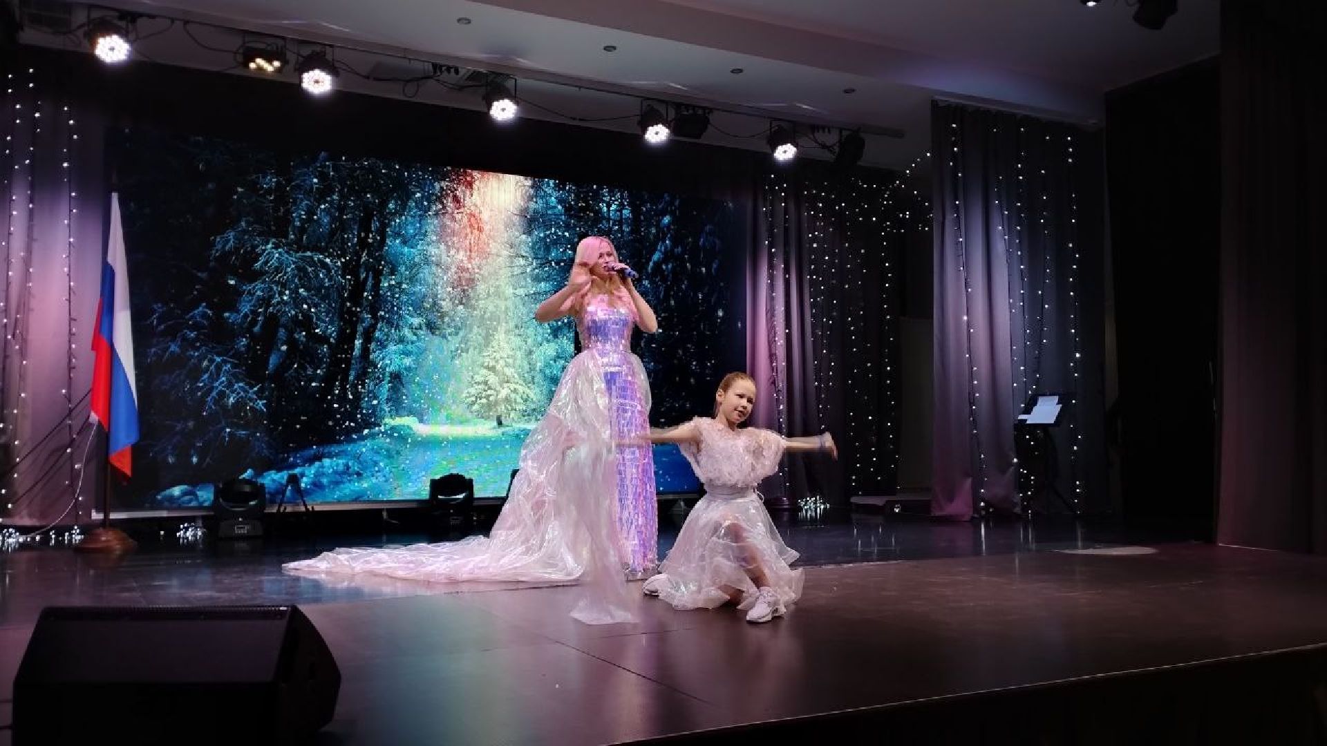 вертикалки, благотворители, дети с овз, выступления, концертная программа, талантливые дети,