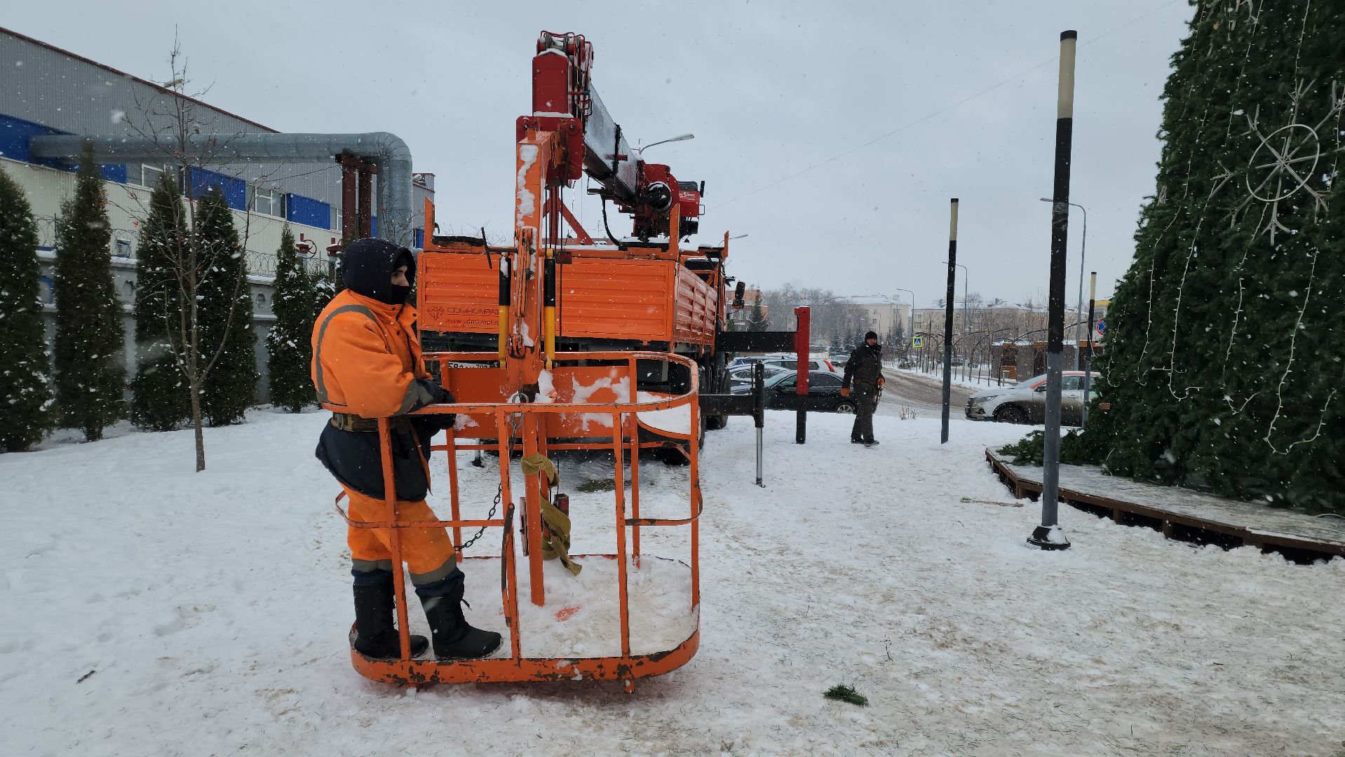 Подольск, новогодняя елка, украшение города к новому году, благоустройство, вертикалка,