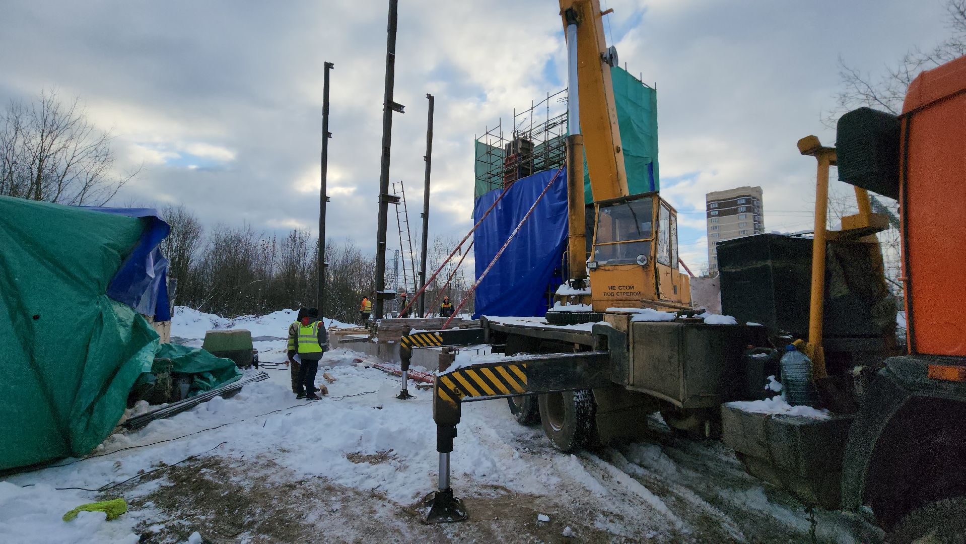 наземный переход, Строительство, Лобня, вертикалки,