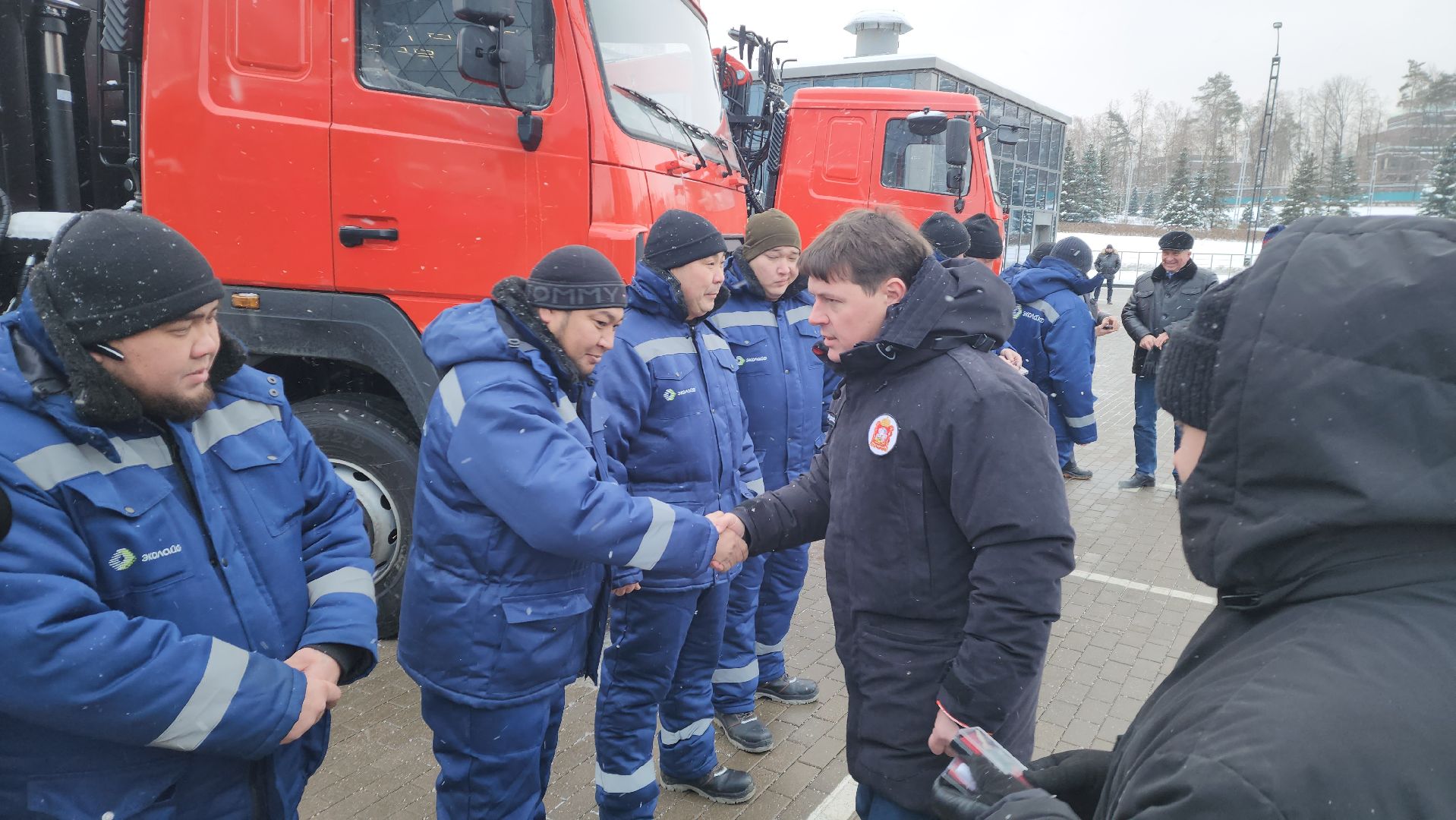 красногорск, дпмо, мусоровоз, ломовоз,