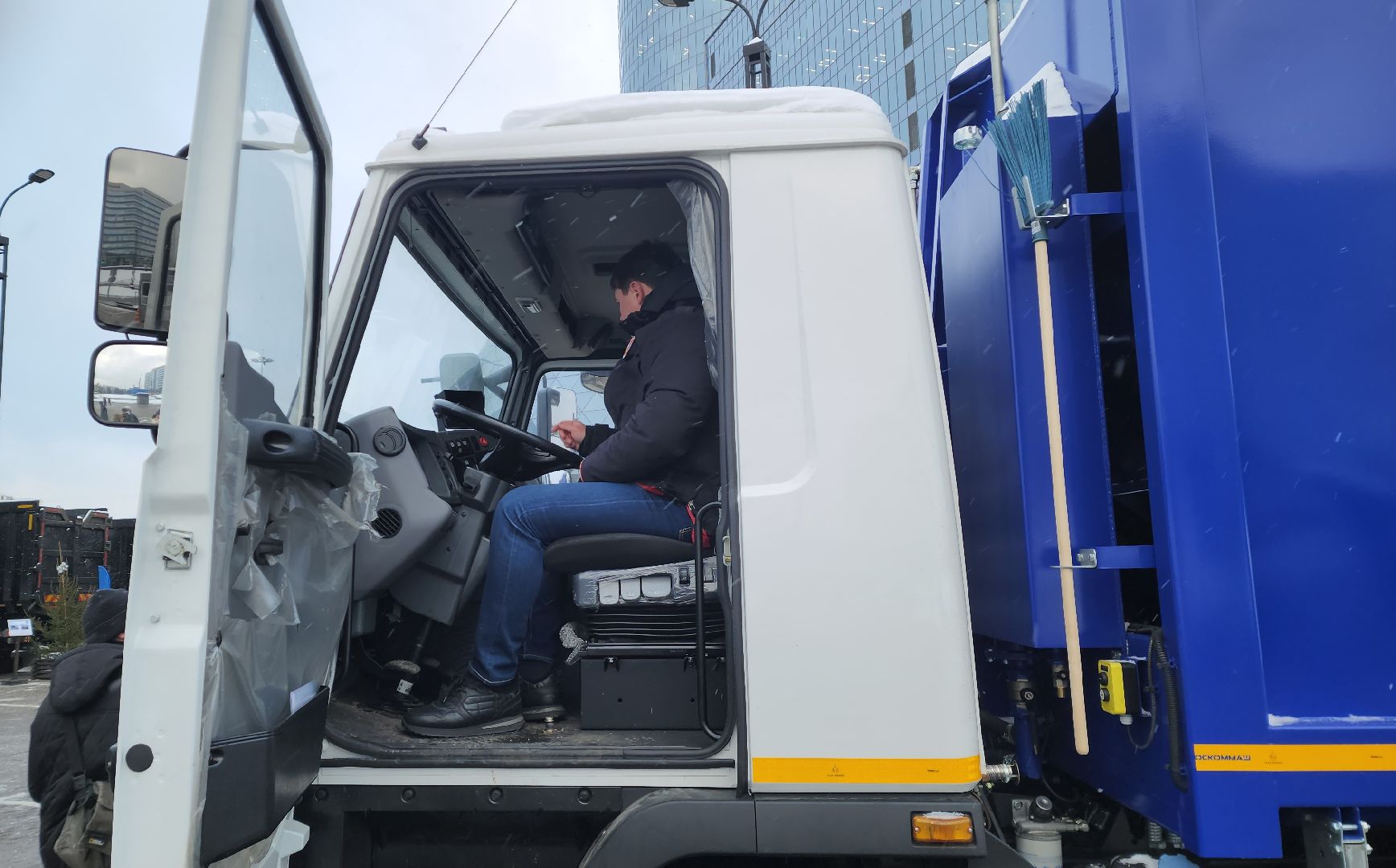 красногорск, дпмо, мусоровоз, ломовоз,