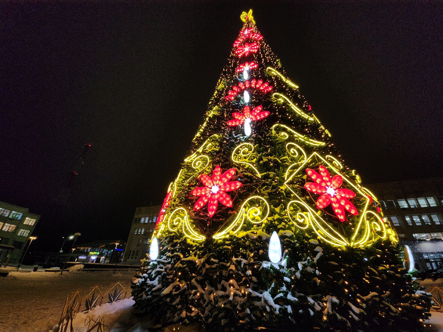 зима в подмосковье, зима в рузе, руза, новый год, украшение города к новому году, московская область, рузский городской округ, вертикалки,