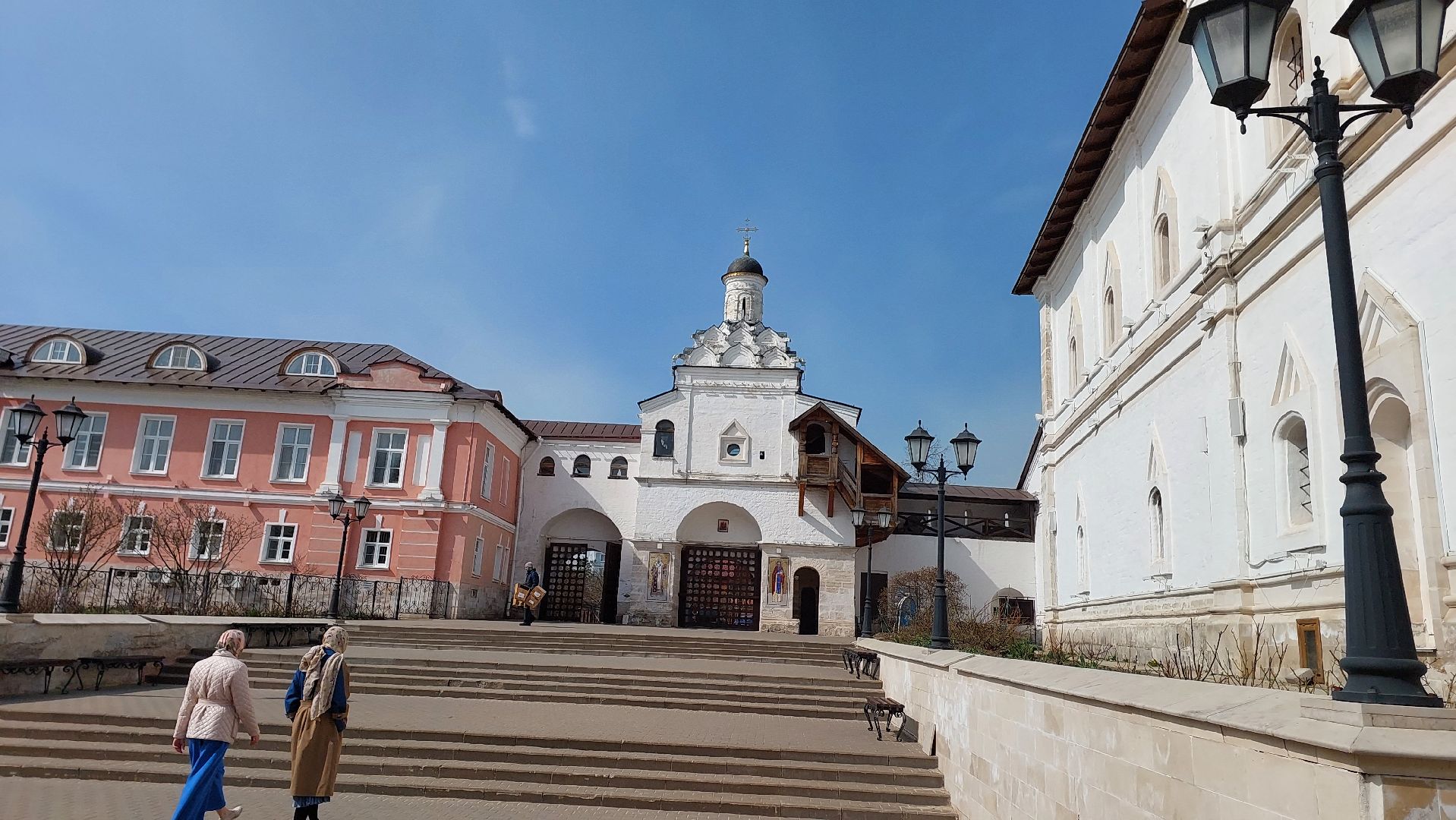 серпухов, введенский монастырь, женский монастырь, пасха, колокола, колокольный звон, туризм, звонарь,