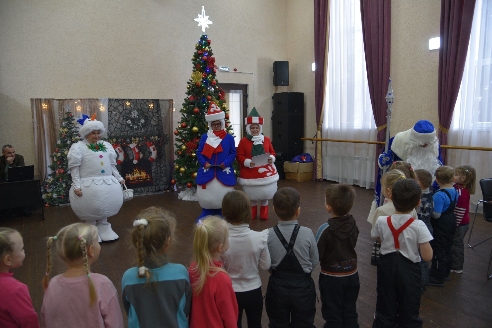 лотошино, лотошинский цдк, дед мороз, дети, новый год, праздник,