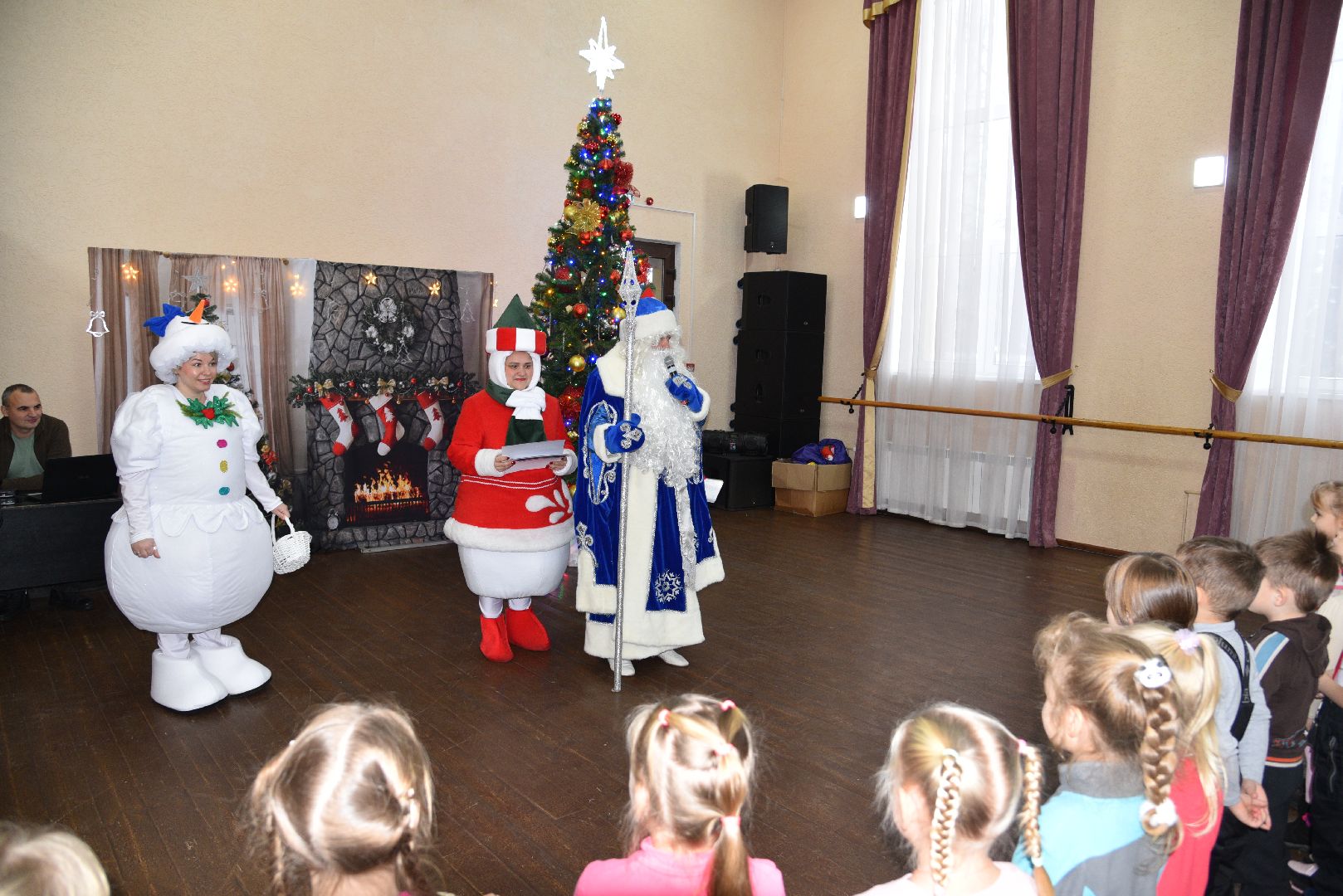 лотошино, лотошинский цдк, дед мороз, дети, новый год, праздник,