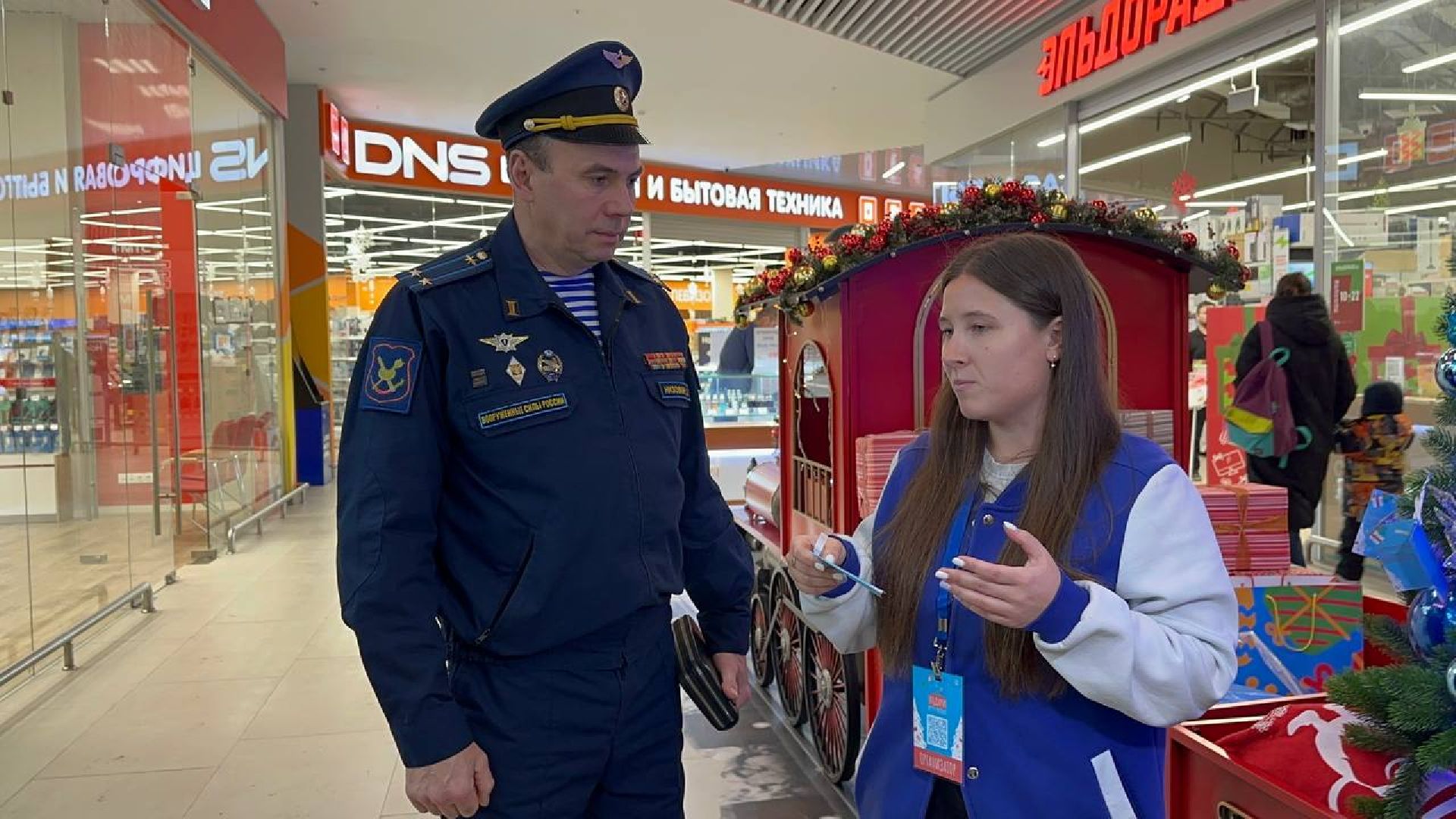 новый год, благотворительная акция, волонтеры,