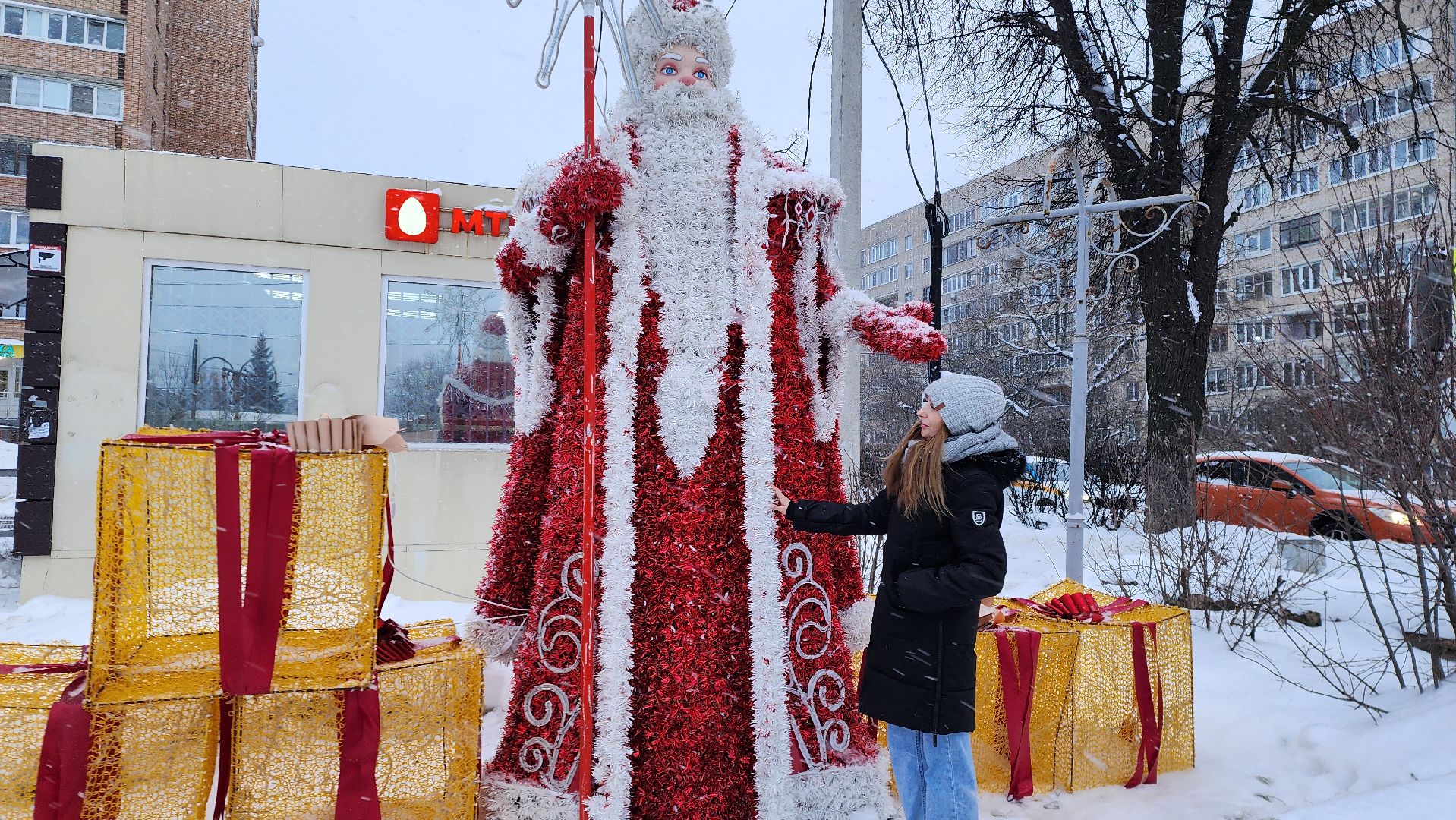 новый год, инсталляция, истра, дед мороз, вертикалки,