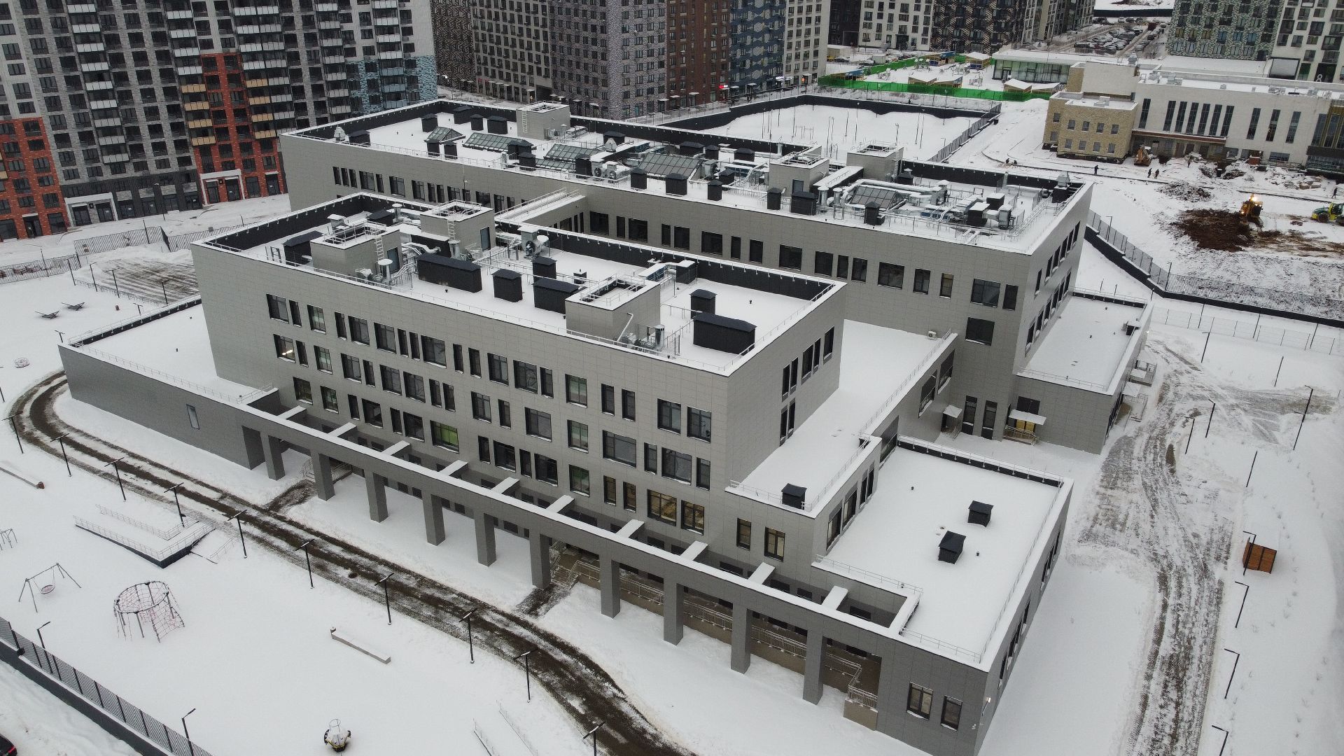 видео с коптера, школа, строительство,