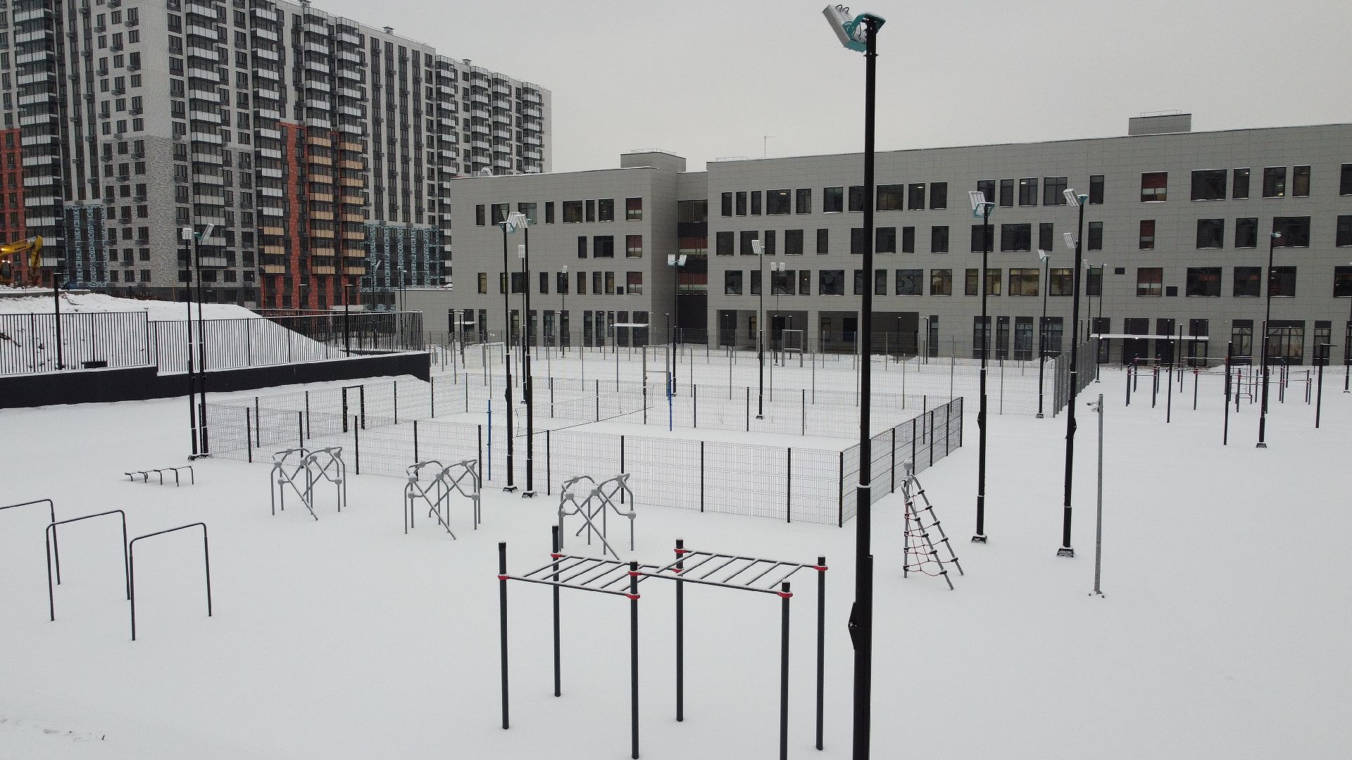 видео с коптера, школа, строительство,