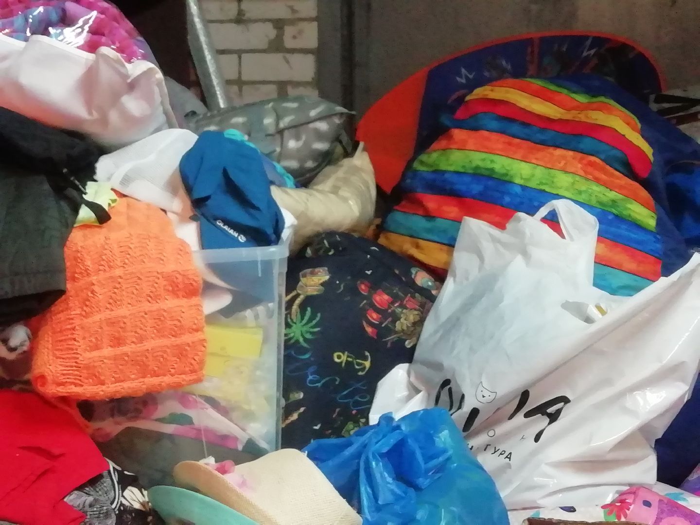 Звенигород, Склад добра, гуманитарная помощь, волонтерская организация, Инна Дрыгина, Наше Подмосковье