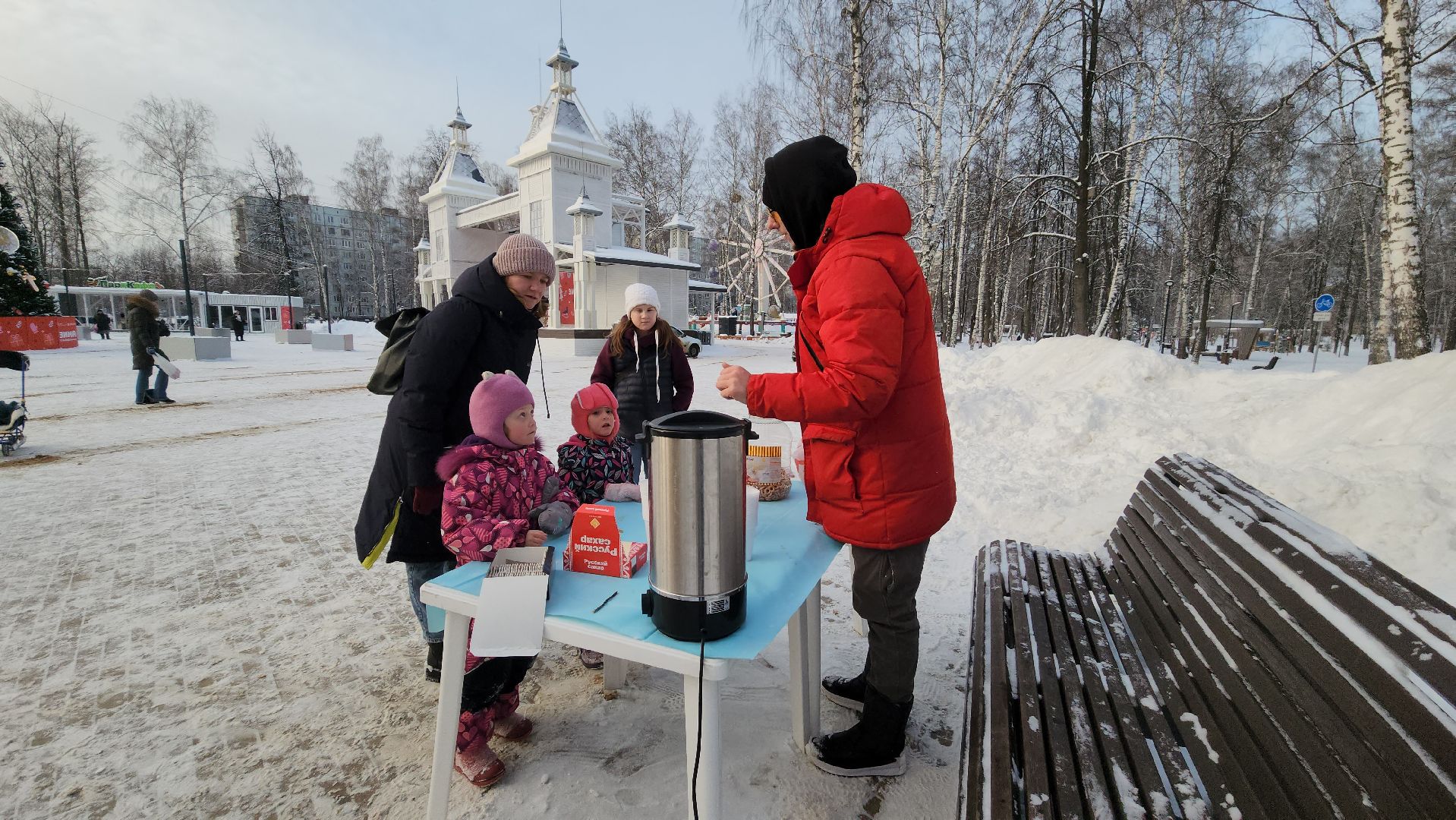 вертикалки, пушкино, центральный парк, самовар, баранки, самоварная станция, дети, семьи,
