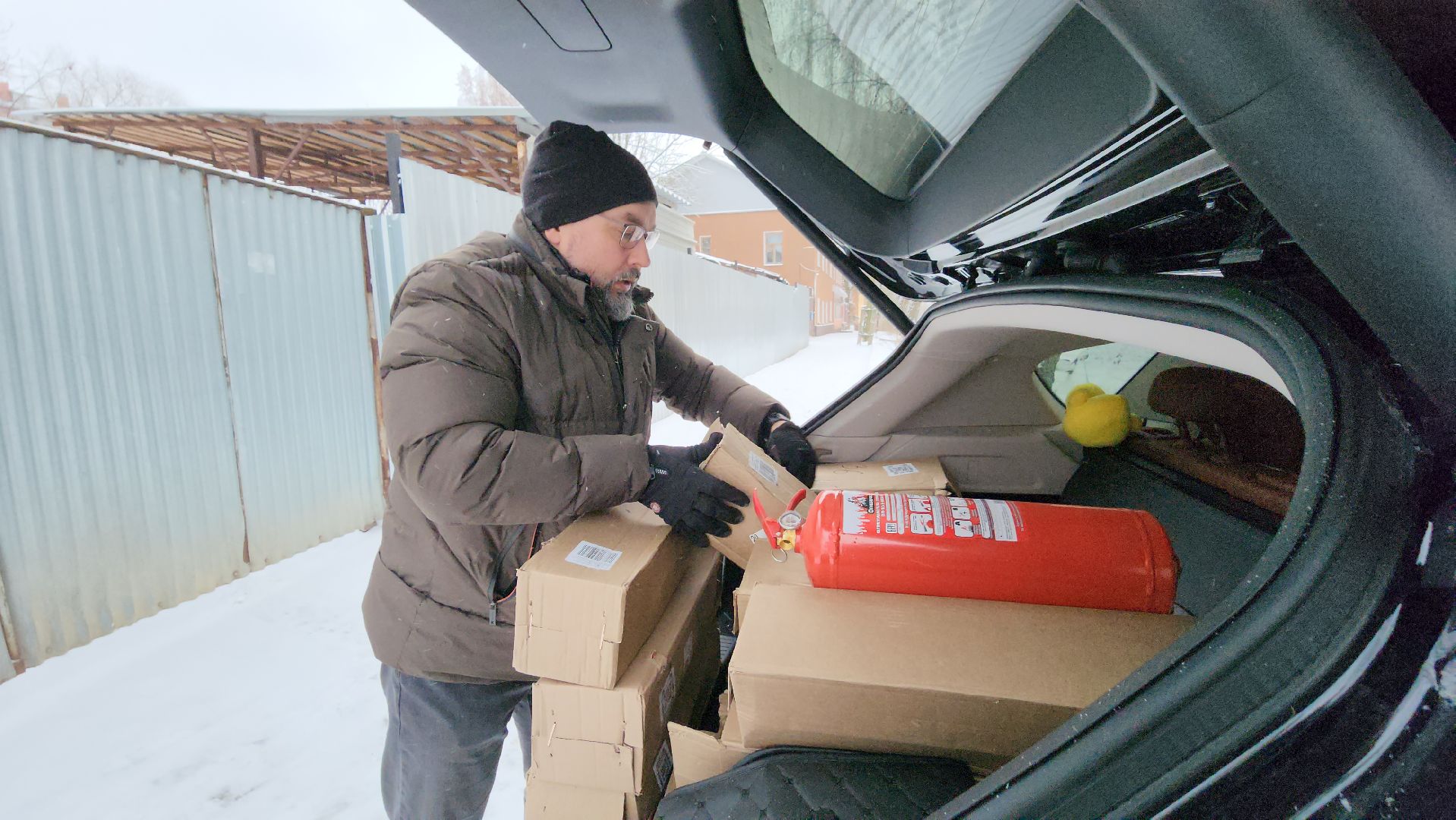 серпухов, волонтеры, спецоперация, гуманитаная помощь, депутат, своих не бросаем, подольск, новый год, вертикалки,