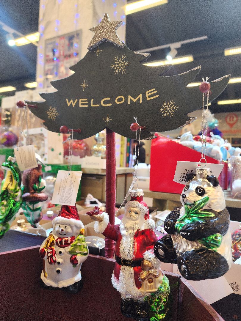 новый год, символ года, змея, новогодние украшения, праздничное настроение, ярмарка, вертикалки,