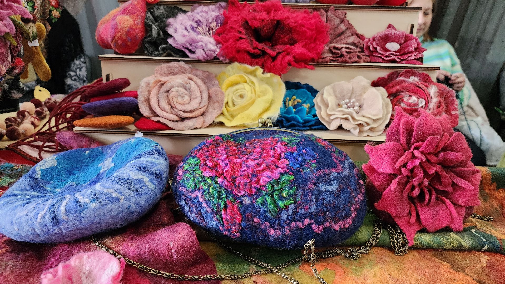 новогодняя ярмарка, ярмарка-продажа, клуб рукодельниц, Старая Купавна, Богородский городской округ, вертикалки