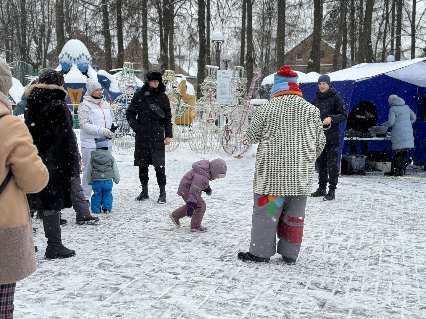 зима в подмомсковье, парки баранки, клоун Алекс, самоварная станция,Новогодняя ярмарка,праздничное мероприятие,