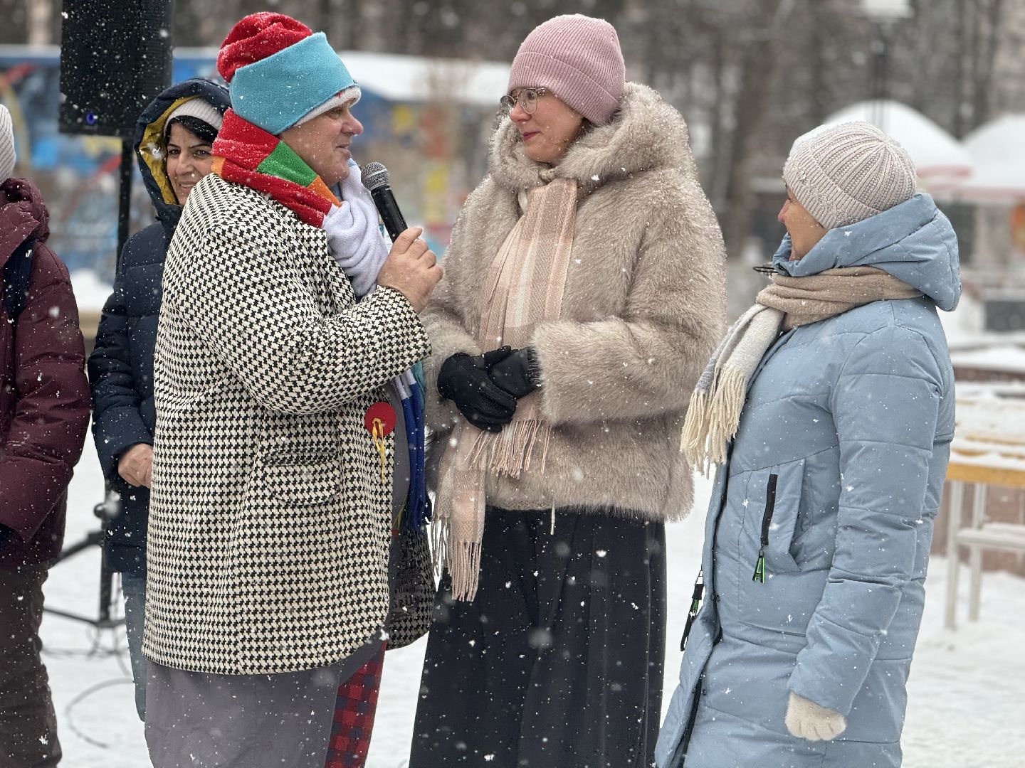 зима в подмомсковье, парки баранки, клоун Алекс, самоварная станция,Новогодняя ярмарка,праздничное мероприятие,