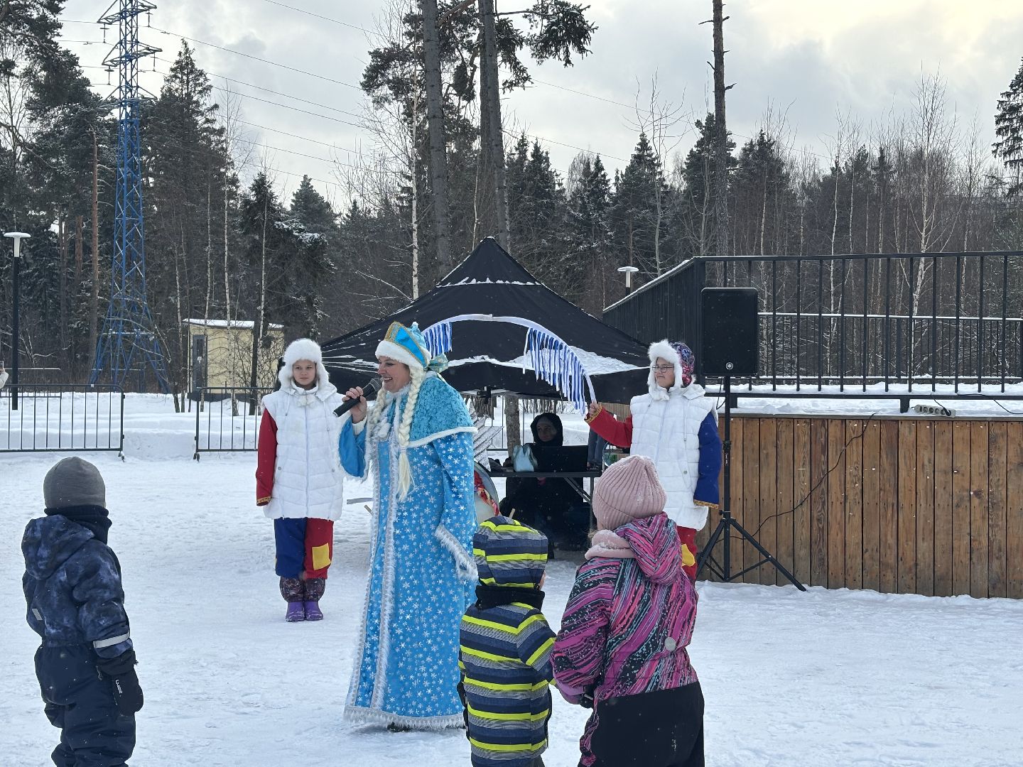 интерактивная игра, дети, танцы, танцы в парке,