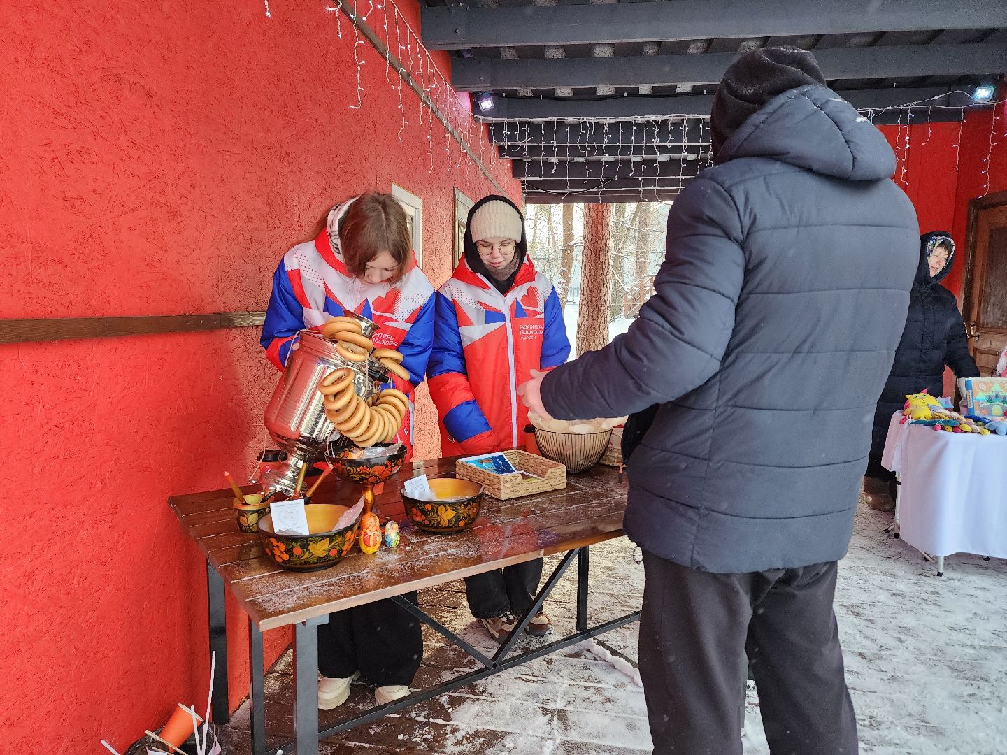парк, парк пехорка, чай, самовар, самоварная станция, волонтер, волонтеры, волонтеры подмосковья, вертикалки,