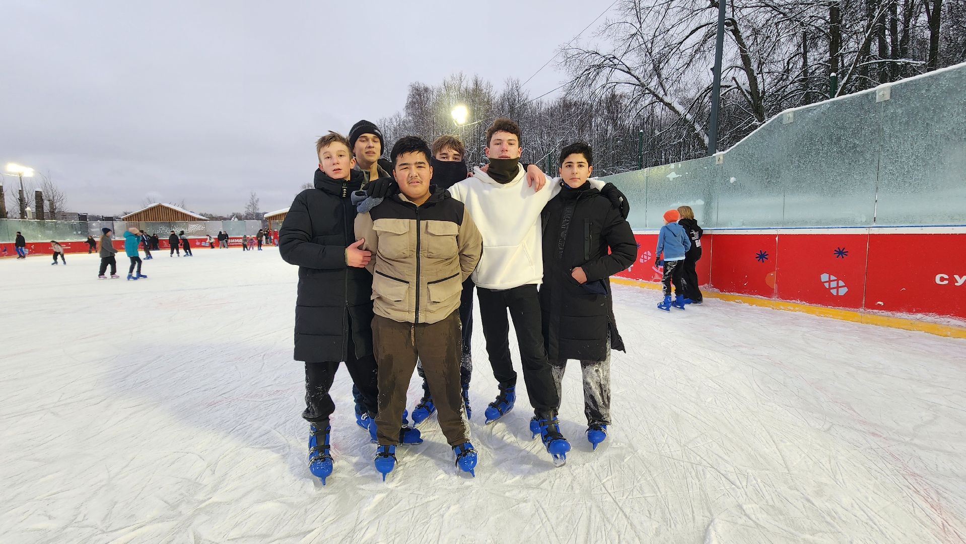 Солнечногорск, вертикалки, Каток, зима в подмосковье, Молодежь выбирает,