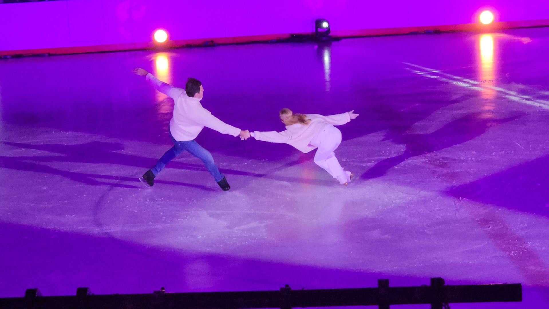 волоколамск, чемпионы, ледовое шоу, зима в подмосковье, вертикалки, илья авербух,