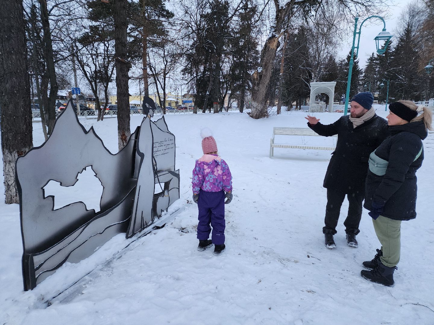 Чехов, бульвар имени Чехова, сквер Чехова, реконструкция, благоустройство, обновление, арт-объекты, художник Алексей Шилов, формирование комфортной городской среды, вертикалки,