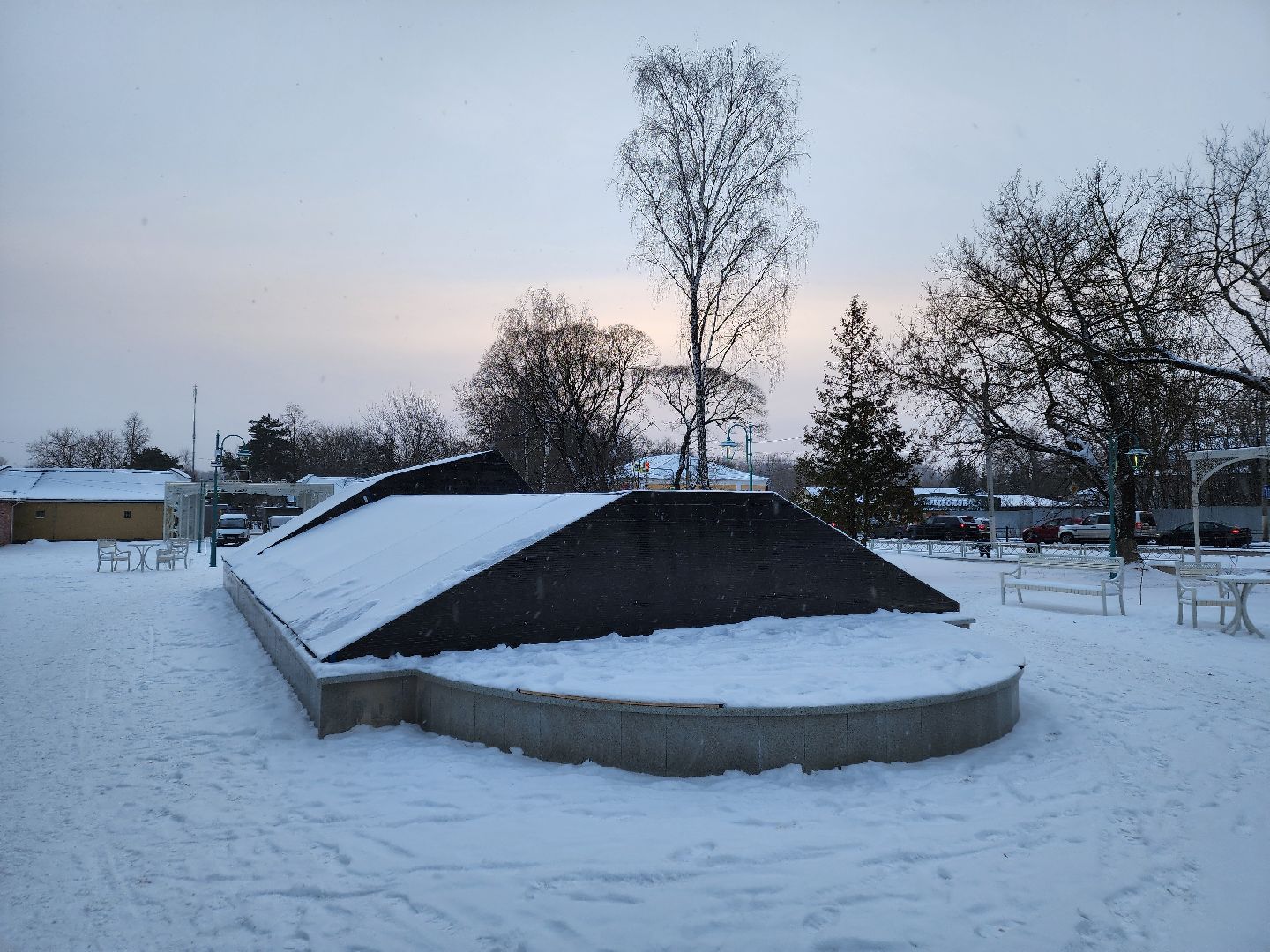 Чехов, бульвар имени Чехова, сквер Чехова, реконструкция, благоустройство, обновление, арт-объекты, художник Алексей Шилов, формирование комфортной городской среды, вертикалки,