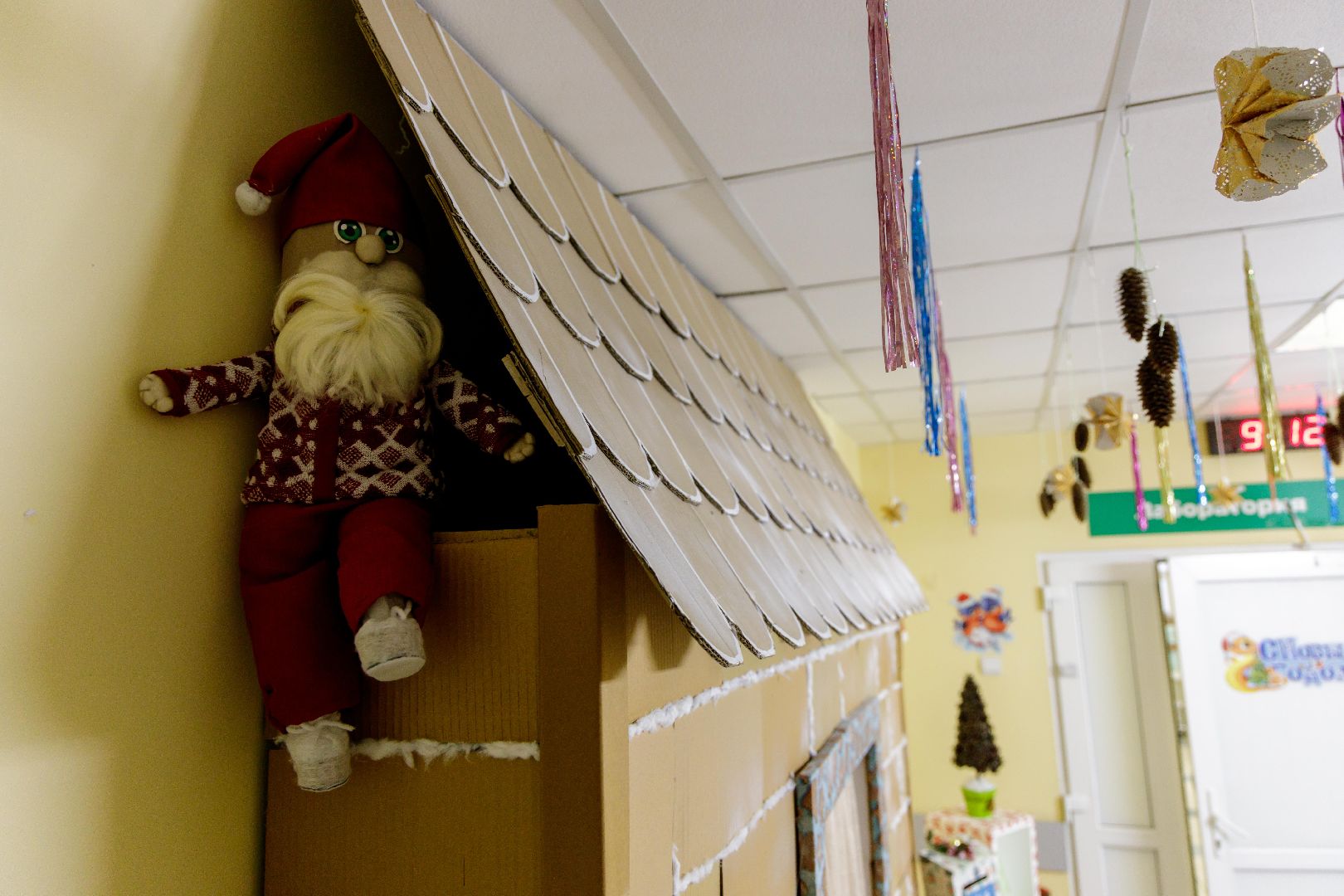 люберцы, люберецкая больница, новогоднее оформление, вертикалка,