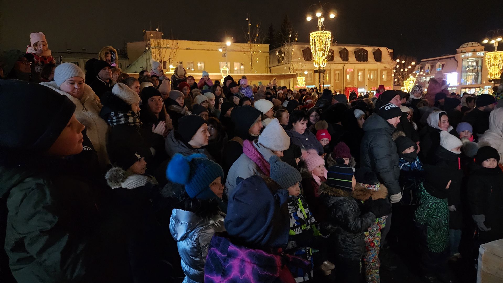 Новый год, интерактивное шоу, Фонтанная площадь, ногинск, Богородский городской округ, вертикалки