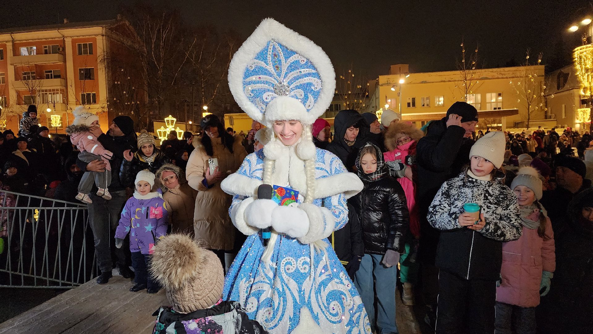 Новый год, интерактивное шоу, Фонтанная площадь, ногинск, Богородский городской округ, вертикалки