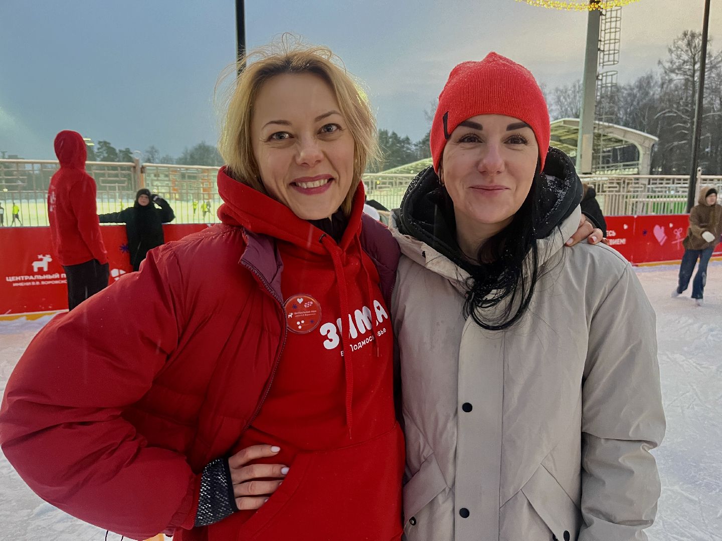 вертикальное видео, наро-фоминск, каток в наро-фоминске, парк наро-фоминска, зима в подмосковье,