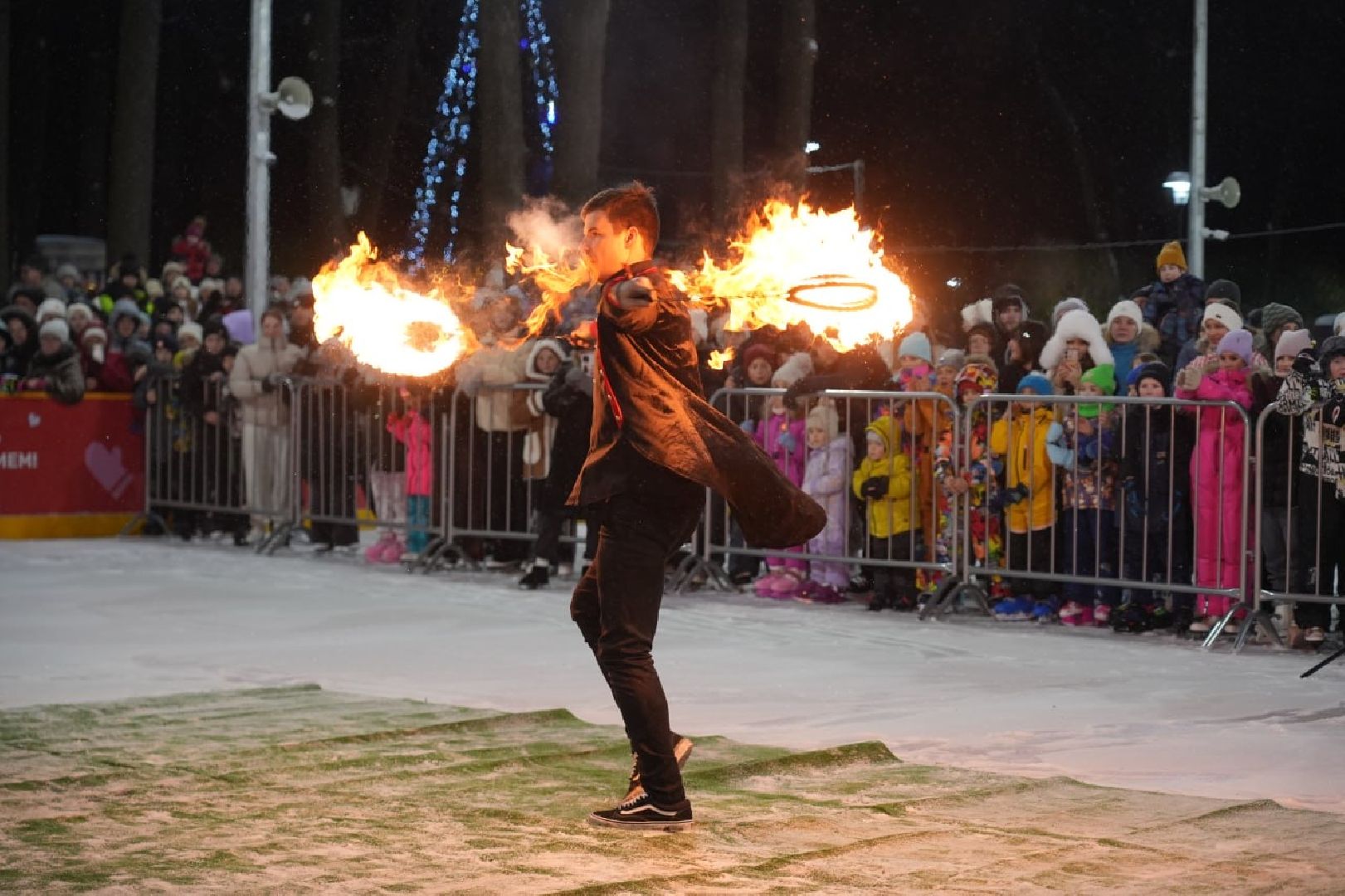 Зима в Подмосковье, Зима в парках, Парки МО, Сергиев Посад, Каток, Губернатор МО, Каток с искусственным льдом, Сергиево-Посадский городской округ, Скитские пруды, вертикалки,