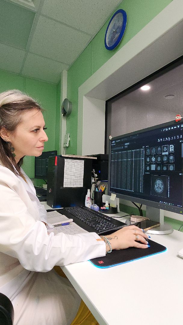 вертикаль, вертикальное видео, вертикалка, электросталь, медицина, медицина подмосковья, новое оборудование, мрт, цмсч-21, жители города, медицинское оборудование,