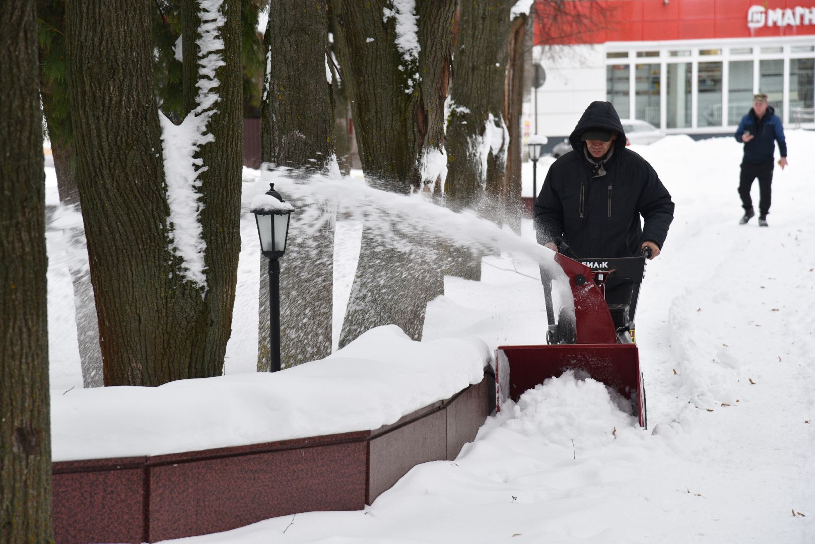 лотошино, сквер победы, добродел, уборка снега, благоустройство, вертикалки,