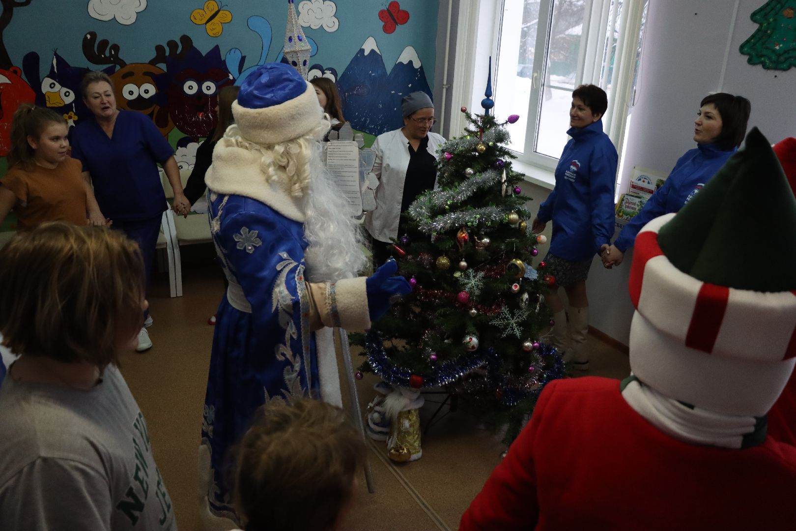 лотошино, дети, больница, здравоохранение, новый год, вертикалки,