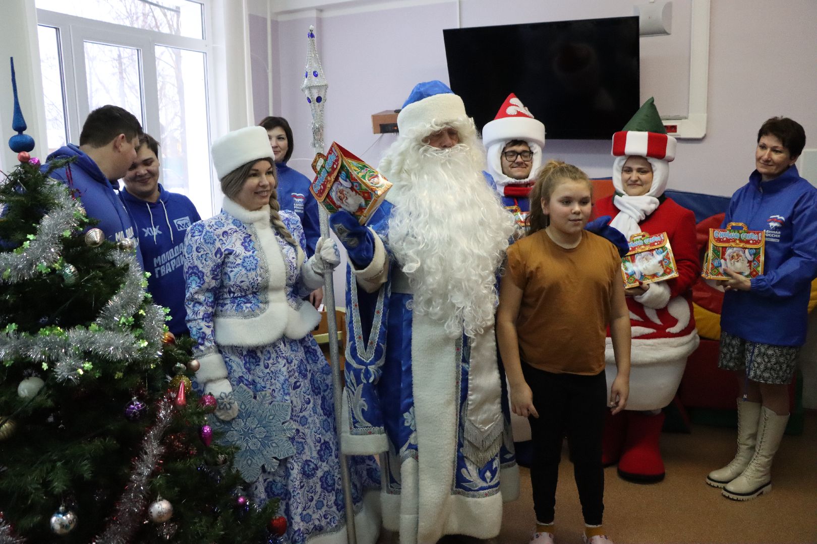 лотошино, дети, больница, здравоохранение, новый год, вертикалки,