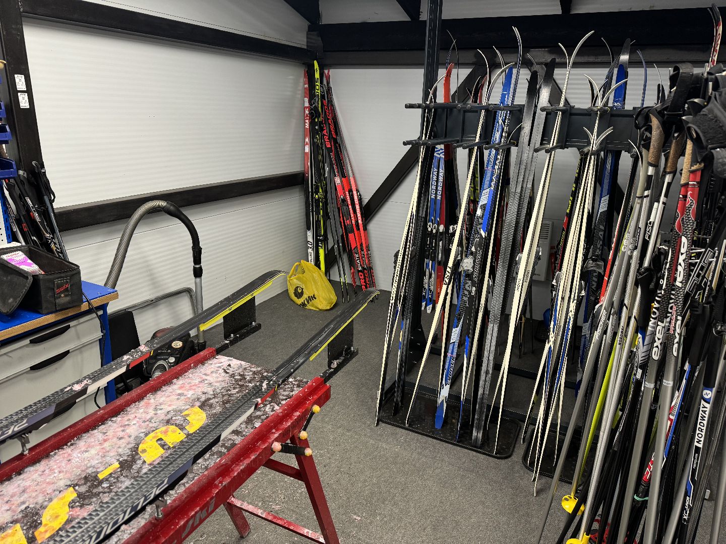 зима в подмомсковье, зима в парках, Лыжные трассы, лыжная база, прокат лыж,Парк Апаринки,