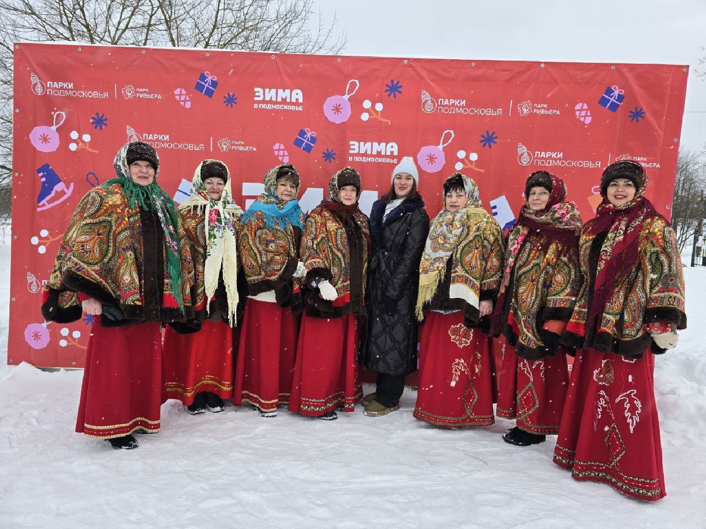 можайск, можайский городской округ, подмосковье, парк ривьера, городской парк, новый год, украшение парка, зима в подмосковье, праздник, благоустройство, вертикалки,