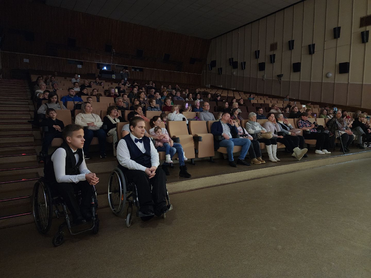 Черноголовка, Международный день инвалида, Благотворительный концерт,