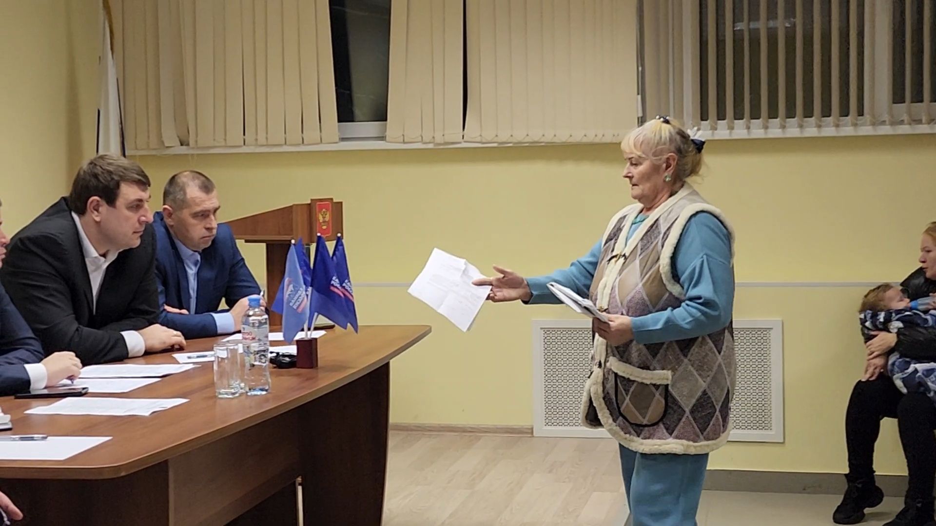 Раменский округ, встреча с жителями, вопросы населения, Электроснабжение, Вертикалка, Вертикальное видео,