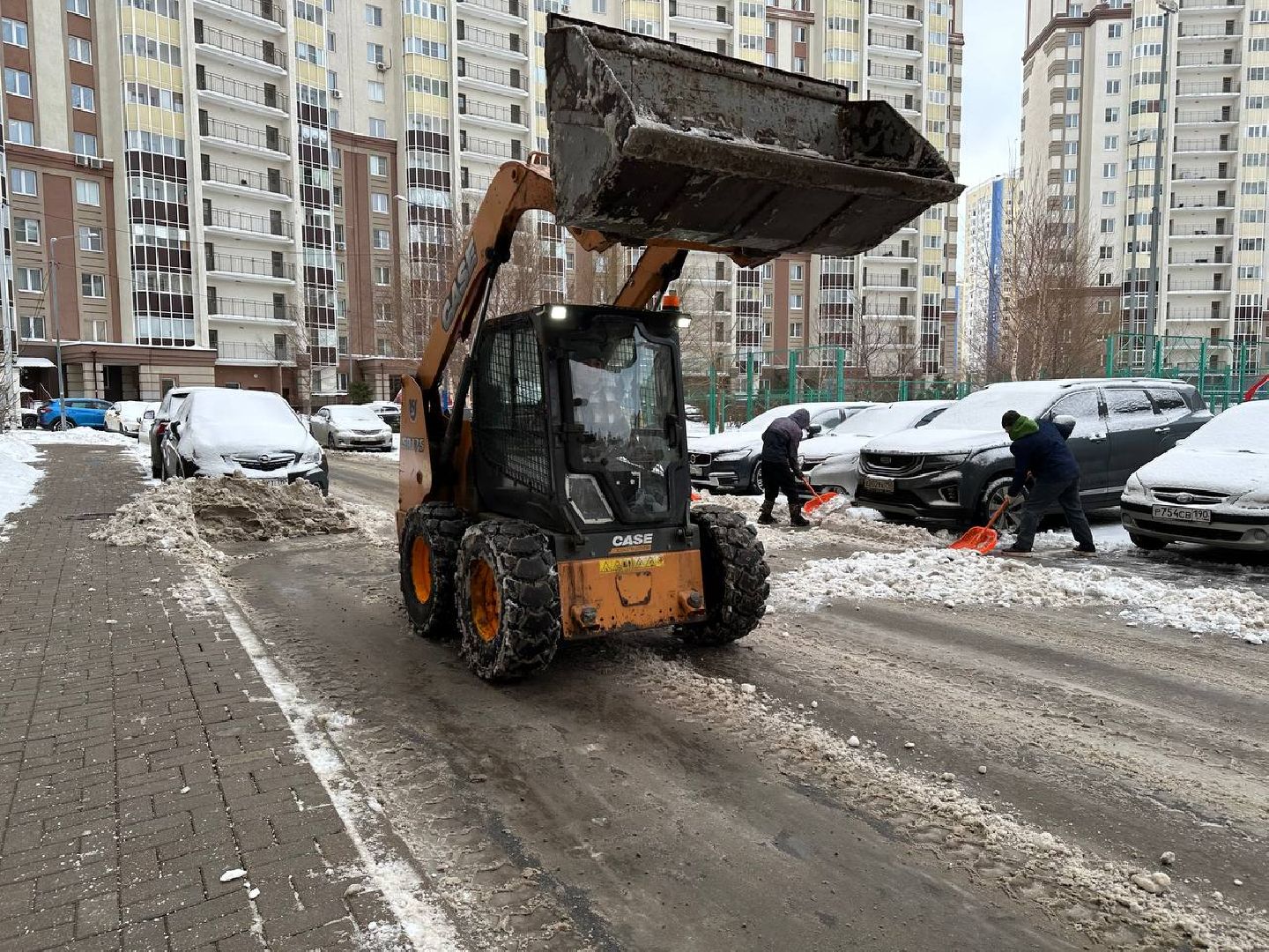 снегопад, уборка снега, коммунальная служба,
