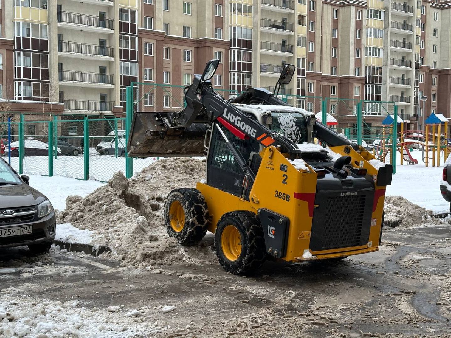 снегопад, уборка снега, коммунальная служба,